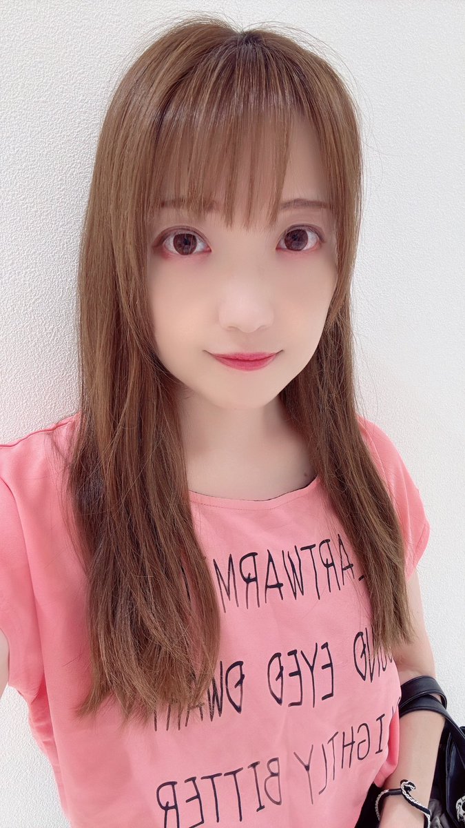 換気扇なおった～ε-('ᵕ' ;)♨️ 
同時にやってた部屋の改良も終わった☺️
かなり使いやすくなって達成感...！
その後10時間寝てた😁
LIVE後でもこんなに寝ないのに...登山でもしたかのようだ...🗻笑