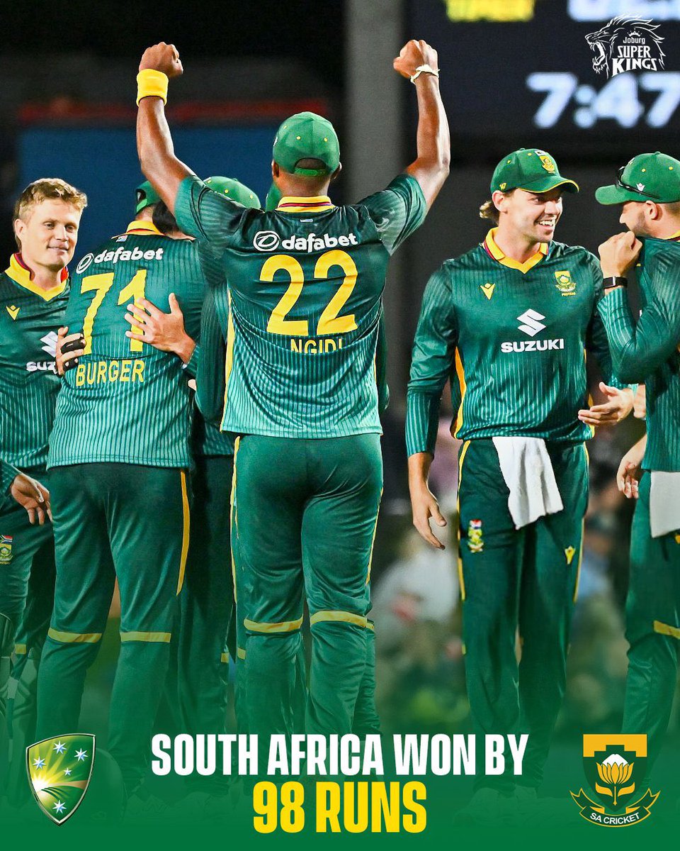 CHAMPIONS! The Proteas have just embarrassed Australia by 98 runs in the first ODI! The Springboks only lost by 16 points, so we’re back on top! 🤣❤️🇿🇦🏆 #AUSvSA
