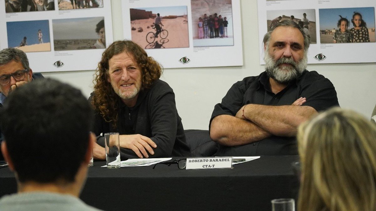 <a href="/colodeisasi/">Oscar Colo de Isasi</a> 💬 "La derrota genera dispersión y división. Hubo todo un proceso y la unidad alcanzada en términos provinciales y nacionales tiene un valor, fuimos capaces de construir la unidad más amplia posible"

🎙️ <a href="/colodeisasi/">Oscar Colo de Isasi</a>, candidato a Diputado Nacional por Fuerza Patria