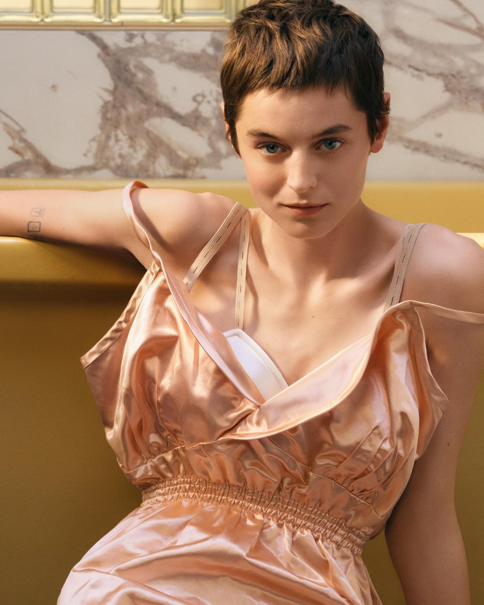 Introducing Miutine, an irreverent spirit, bottled. 
Meet the new fragrance by Miu Miu, defined by Emma Corrin. 

#MiuMiu 
#MiuMiuBeauty 
#MiutinebyDefinition