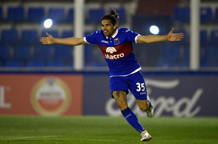 mundo_sportiv's tweet photo. Atacante Argentino no Radar do Paysandu.

Pablo Magnin tem 35 anos e mede 1,77 metros e pesa 71 kg. 

Em termos de carreira, atuou pelo Deportivo Cuenca em 2024, participando da LigaPro Serie A e da Copa Ecuador, marcando 15 gols.

Este ano, ele retornou ao Sarmiento de Junín https://t.co/xGMtQEA5Jl
