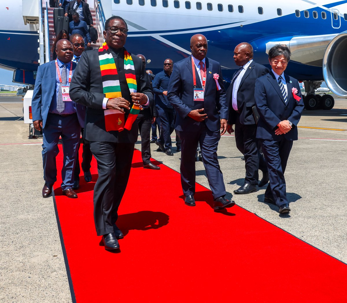 I have arrived in Tokyo, Japan, where I was warmly received by Zimbabwe’s Representative to Japan, Stewart Nyakotyo, and Ambassador Takeshi Shinozuka, Japan’s Ambassador designated for TICAD.

#TICAD #Zimbabwe #Japan