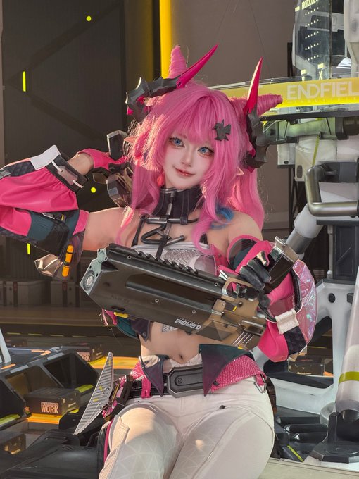 Twitterのコスプレ画像27