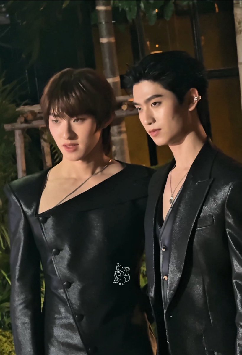 jainoynoy2's tweet photo. รึนระเบิด เมะเบิด

THOMASKONG RISING ICONS
#LIFESTYLEASIAICONSxDMD https://t.co/SDrZB99bEq