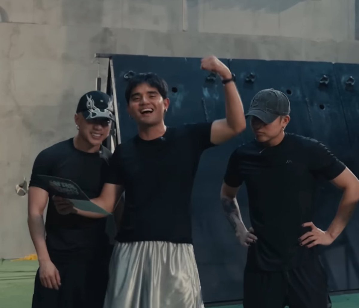 ɪᴛʟᴏɢ ɴɪ ᴘᴀʙʟᴏ 🥚 (@olbapologist) on Twitter photo Nakka aliw ung kadena boys for today's showbreak 😂😂😂 bardahan pero alam mong naka support sa isat-isa 🥰🥰🥰
<a href="/SB19Official/">SB19 Official</a> #SB19 Nakka aliw ung kadena boys for today's showbreak 😂😂😂 bardahan pero alam mong naka support sa isat-isa 🥰🥰🥰
<a href="/SB19Official/">SB19 Official</a> #SB19