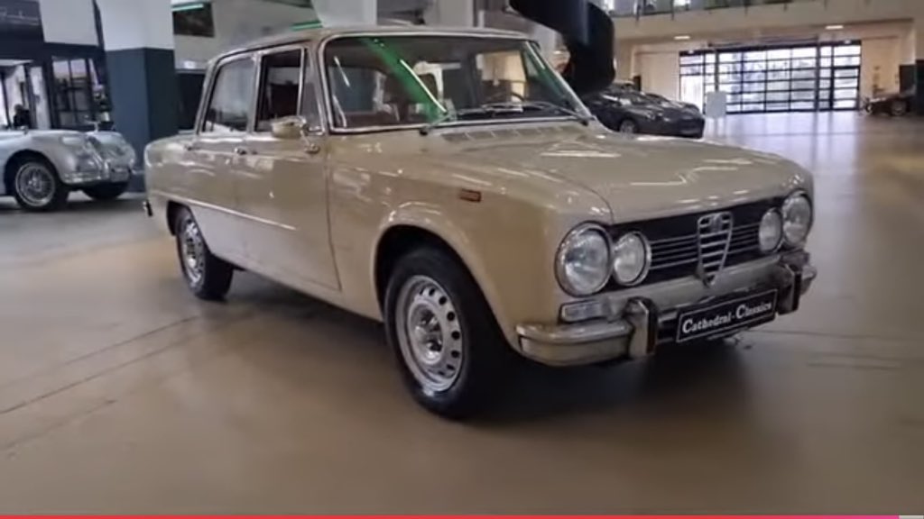 jikayolpgascar's tweet photo. 自分は
YPY30セドリックと1971年
アルファロメオジャリアスーパーかな😊
アルファロメオは何となく入手出来るかな?
あと、LA4ルーチェの丸2灯の
カスタムスペシャルかな
無論タクシー仕様コラム3速)
(ルーチェの画像はネットからお借りしました)
#YPY31
#アルファロメオジャリアスーパー https://t.co/I2a4H64gf4