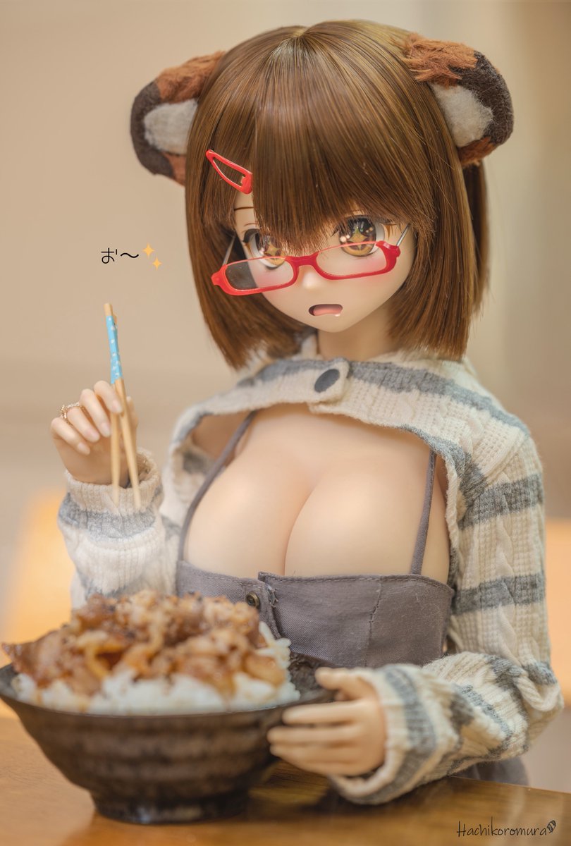 長野旅行でBBQをしたんですが、その時に余ったお肉で次の日の朝に焼肉丼を作ったんですよ。

「お〜✨」

朝から食欲旺盛なみのりさんなのでした〜。