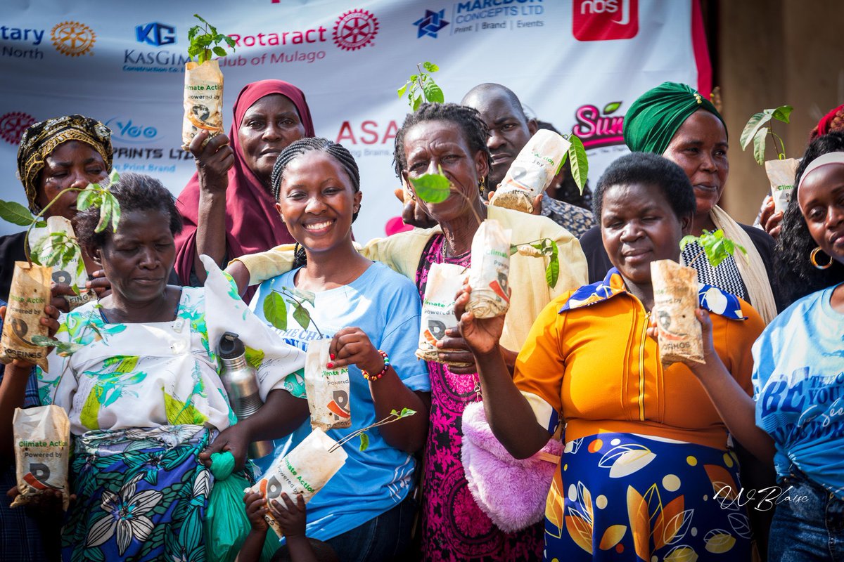 CarolyneBavuga's tweet image. In Rotaract we believe in naturing the nature so we can have a better future for us and the generations to come #MissionGoGreen #ItsTimeToJoinRotaract