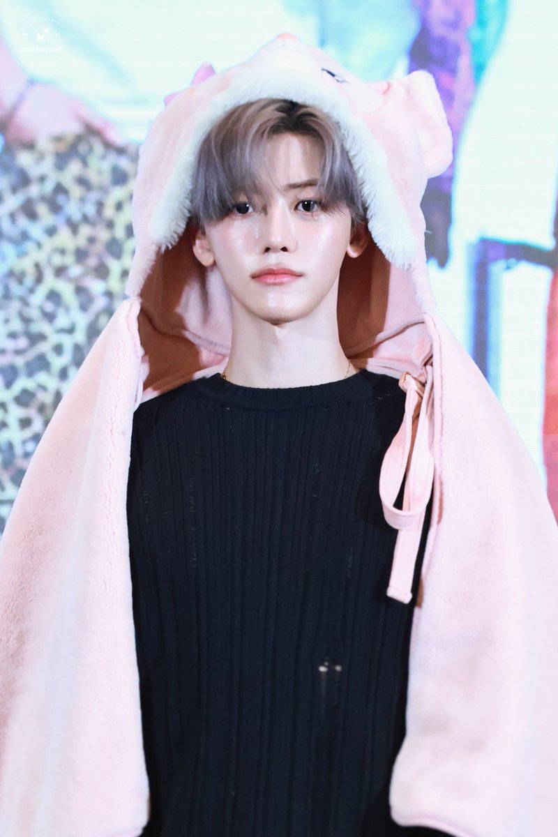 cauliflower813's tweet photo. 250819 Starriver

#JAEMIN #재민 #ジェミン https://t.co/199m3KRCWA