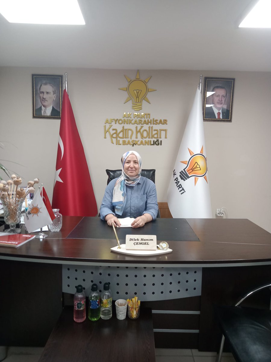 Afyonkarahisar için nöbetteyiz.

Bugün İl Kadın Kolları Başkanlığımızda nöbetçimiz Yönetim Kurulu Üyemiz Raziye Çetinaktı.

 Çayımıza sohbetinizle eşlik etmeniz,talep ve önerilerinizi iletmeniz için hafta içi hergün parti binamızda sizleri bekliyor olacağız.

⏰️(13:30-16:30)