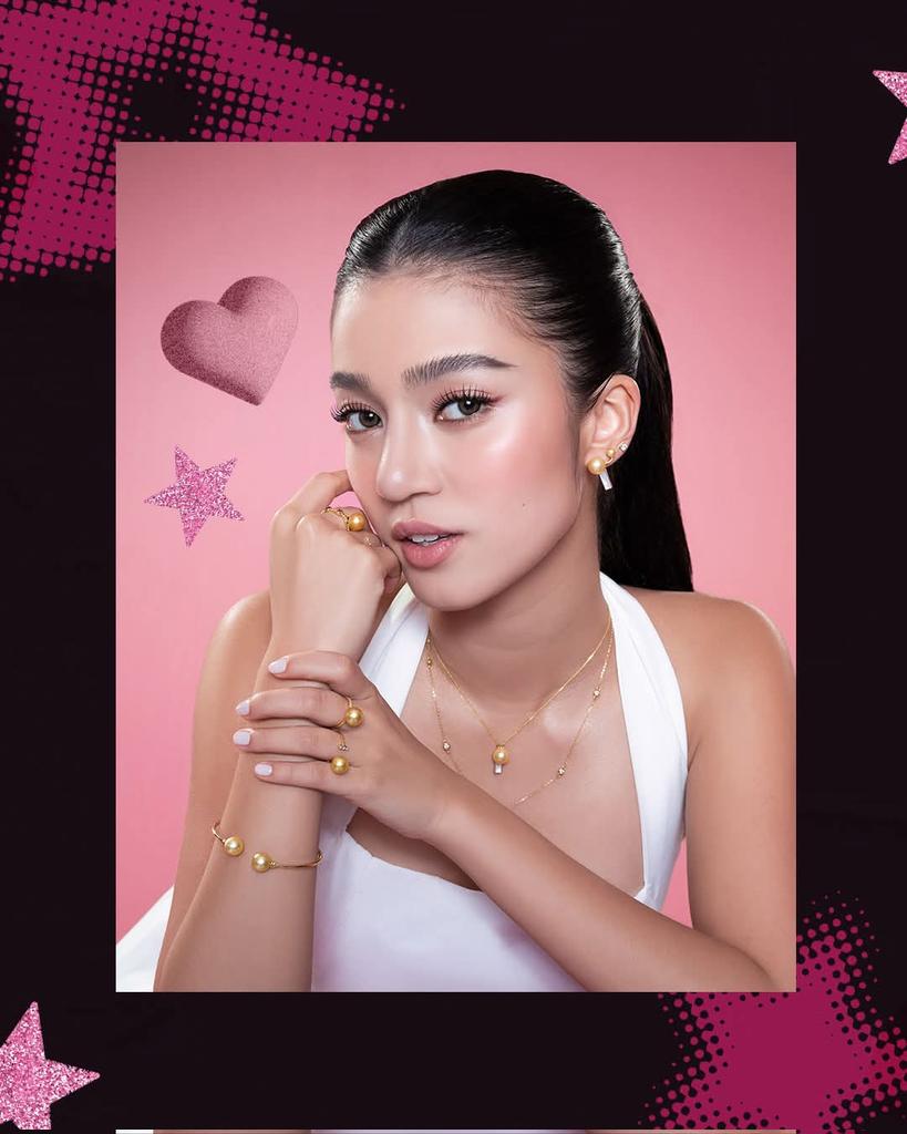 TODBOverseas's tweet photo. "In a bold mood? Channel Belleโs vibe by layering and stacking our pearl pieces ๐ธ"
#VJewelry #LoveV #VJewelryxBelleMariano #VForEveryMe #BelleMariano @bellemariano02 https://t.co/Mu0UFwwpkc