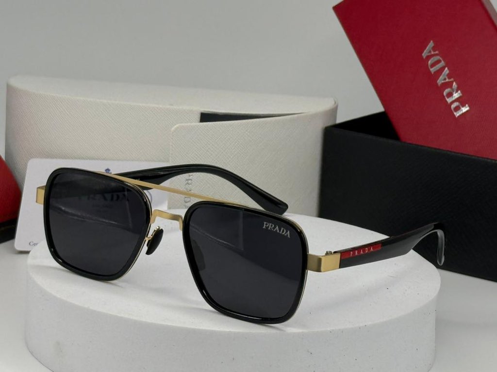 munerhh2's tweet photo. High-Quality Fashion Frames 

✔ Suitable for Lens Replacement
📦 Comes in a branded packaging box
🚚 Nationwide delivery 
🏷️ 19k
Disclaimer As required by law, we are not an authorized dealer and have no affiliation, Sponsorship or any partnership with any of the designer brand https://t.co/icjxsdbU9S