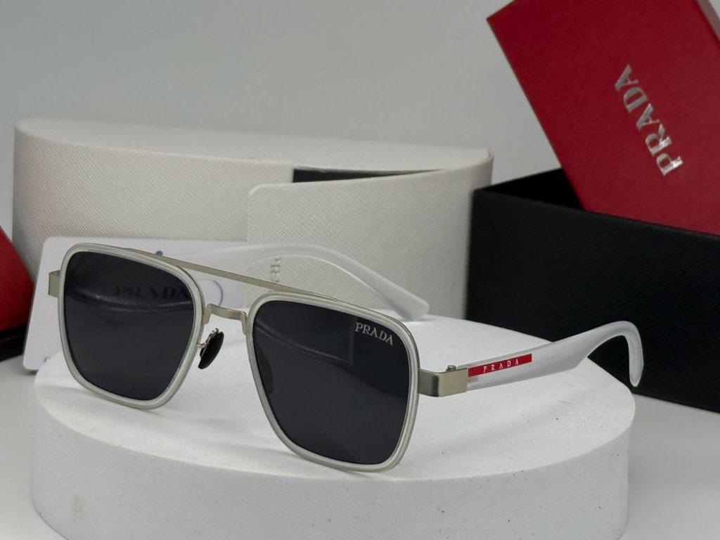 munerhh2's tweet photo. High-Quality Fashion Frames 

✔ Suitable for Lens Replacement
📦 Comes in a branded packaging box
🚚 Nationwide delivery 
🏷️ 19k
Disclaimer As required by law, we are not an authorized dealer and have no affiliation, Sponsorship or any partnership with any of the designer brand https://t.co/icjxsdbU9S