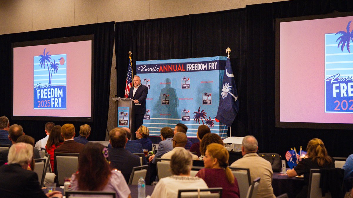 What a fantastic evening in Myrtle Beach at Congressman <a href="/RussellFrySC/">Russell Fry</a>'s 2nd Annual Freedom Fry!  🇺🇸🍟

Russell is not only a dear friend, he's a strong voice for Pee Dee and Grand Strand families in Washington. Russell is also the dad of a 3rd grader who knows firsthand the
