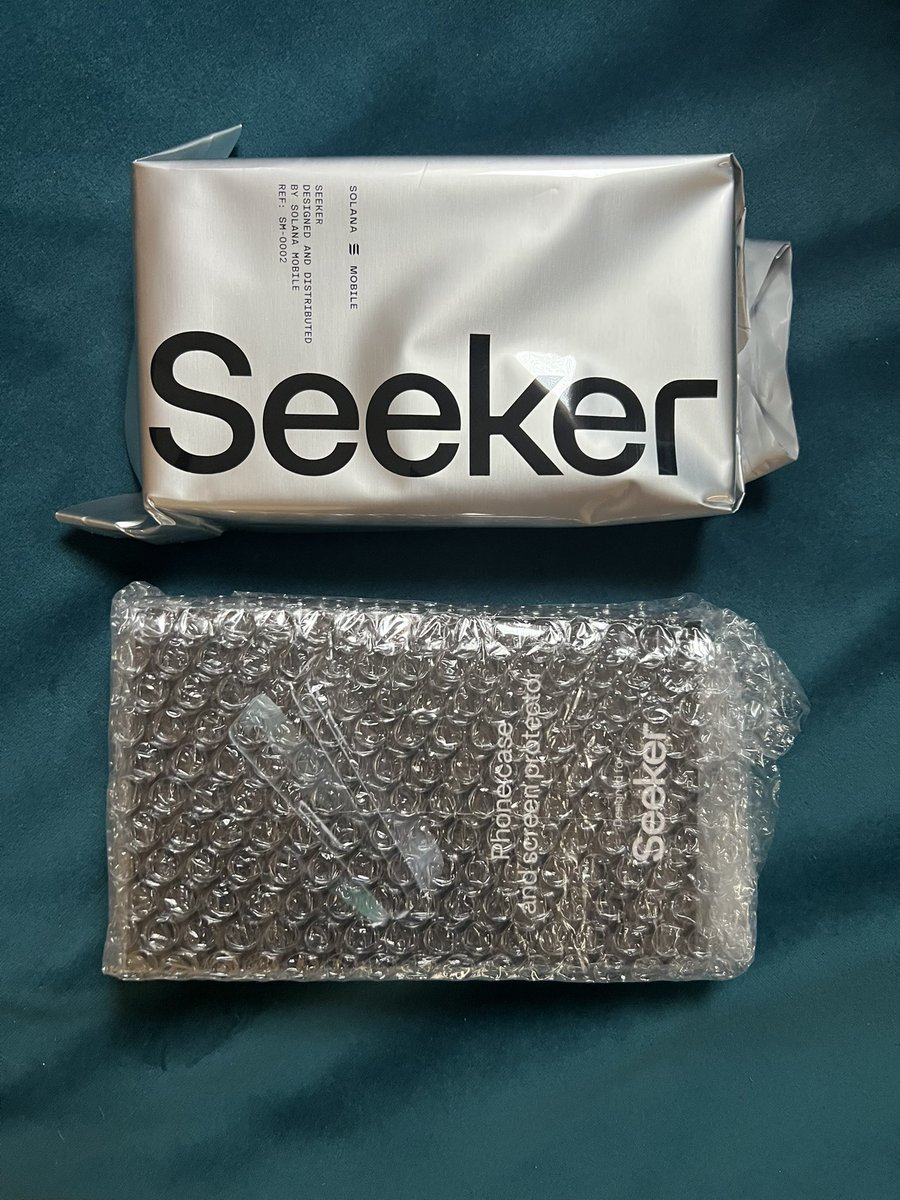 mrunique's tweet image. Aiight, aiight, aiight! Ding dong…

We have secured the package

My @solanamobile Seeker has arrived. 📱