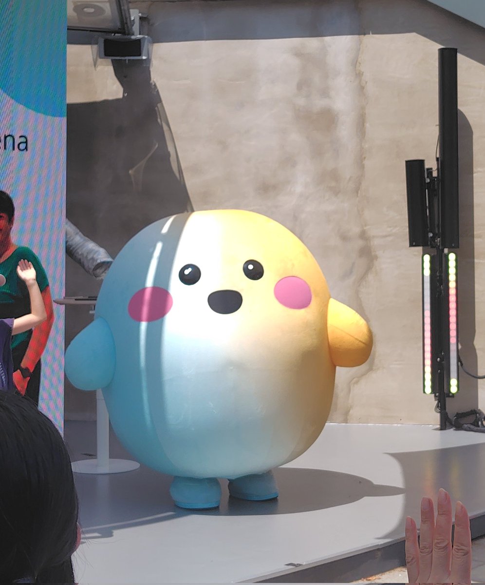 大阪・関西万博。ドイツパビリオン、今日のサーキュラーちゃん。 3回