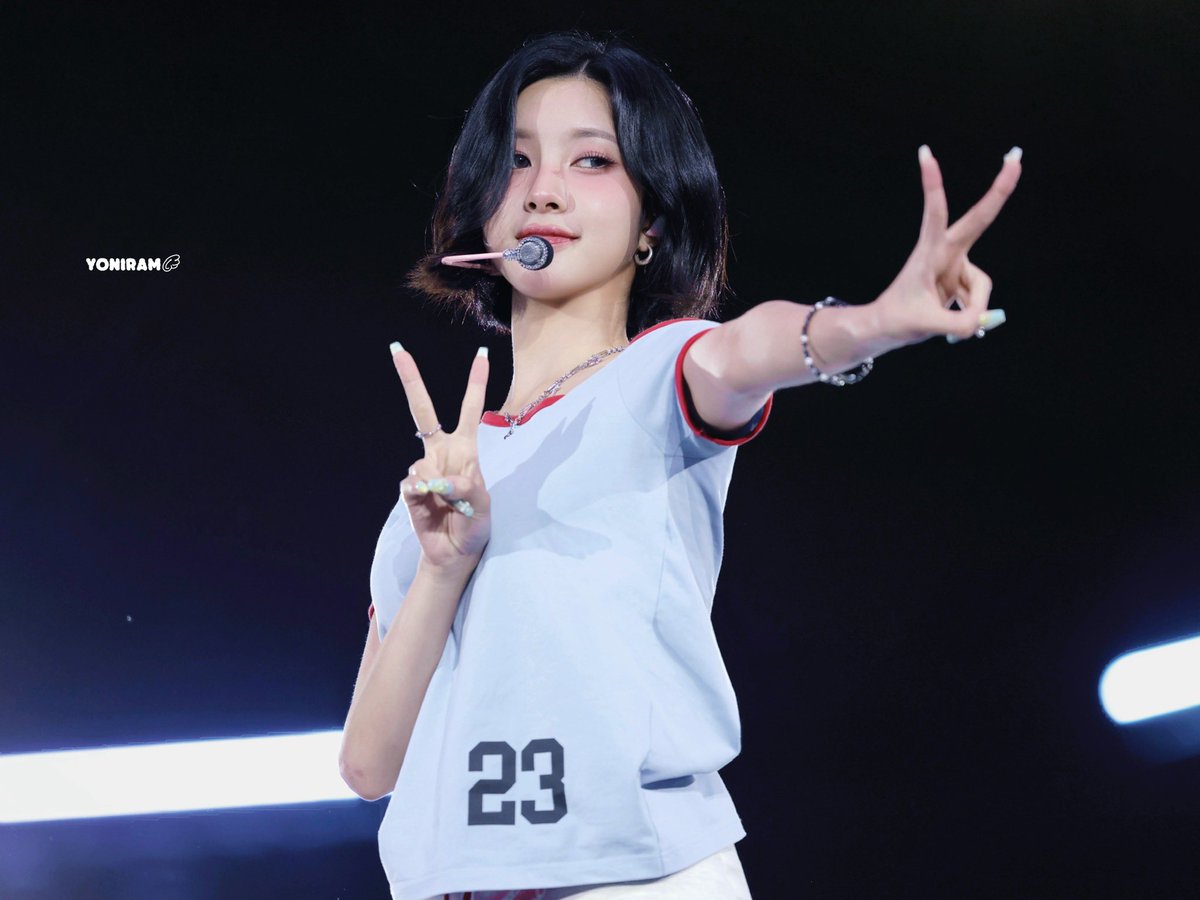 Yoniramm's tweet photo. 20250809.HQ

"LOVE" you forever 

#김다연 #DAYEON 
#ダヨン #Kep1er #케플러 https://t.co/GvJL7xyW78