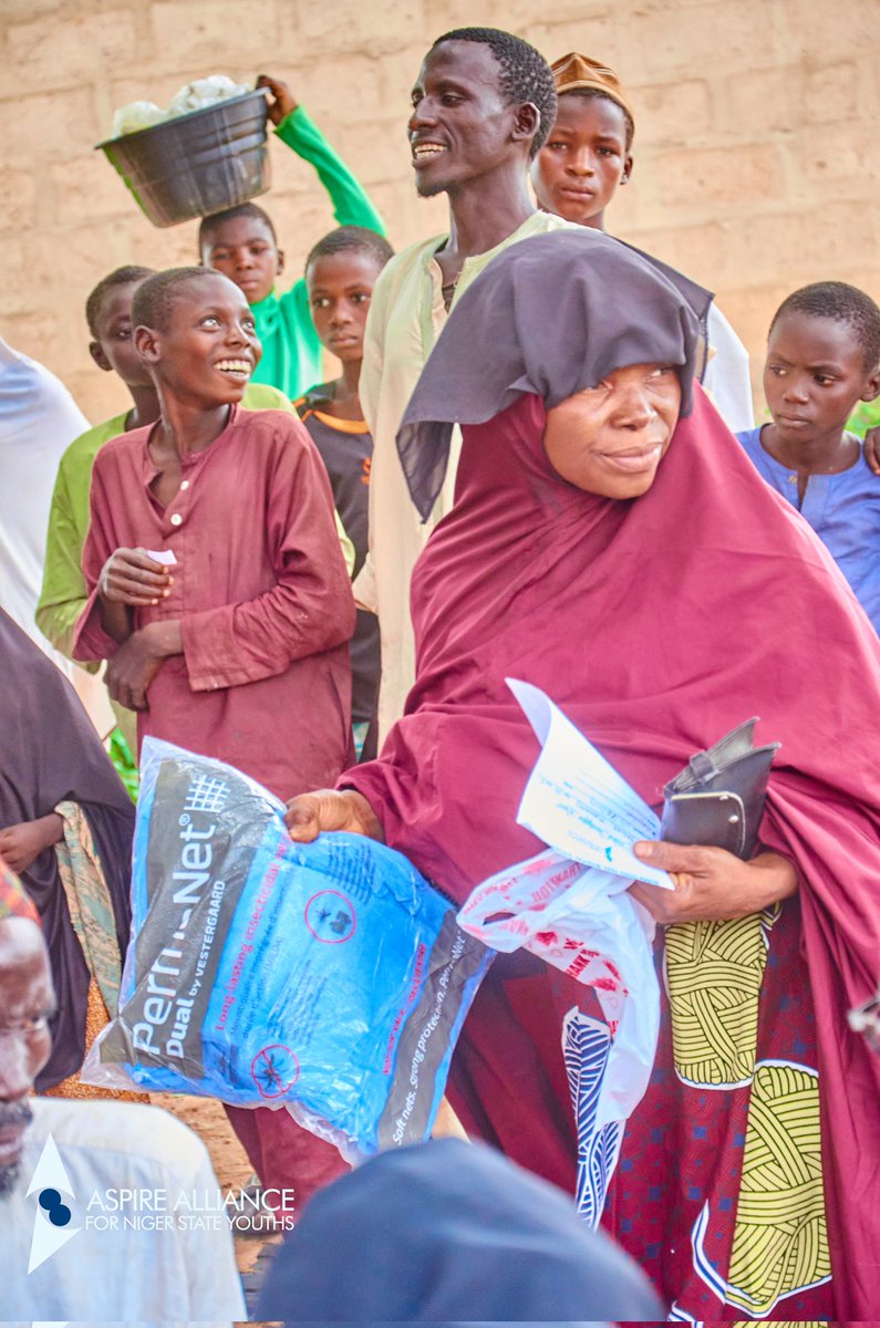 HASPhD's tweet photo. As human, you'll get to a point to understand that the real flex is how many people's lives you can positively impact.

Here live at far away Igade-Mashegu!
#NigerStateFreeMedicalOutreach2025 #YourHealthOurPriority https://t.co/UptfUwwQ30