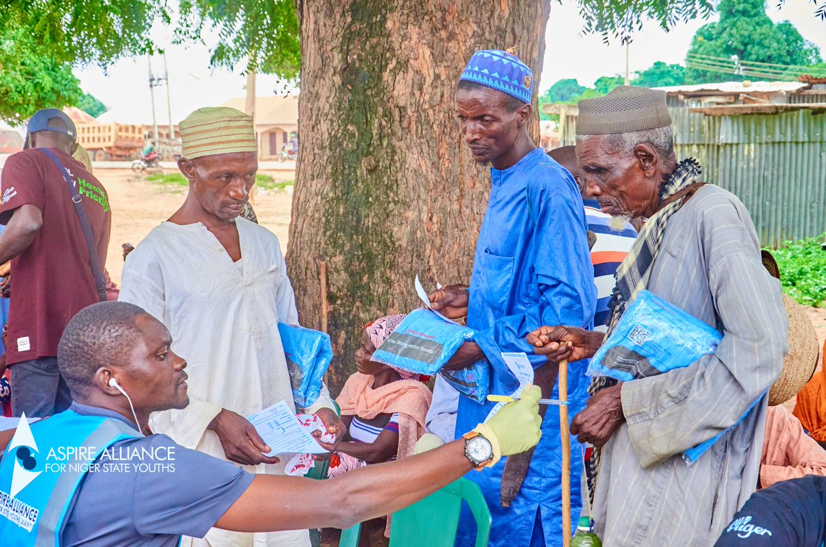 HASPhD's tweet photo. As human, you'll get to a point to understand that the real flex is how many people's lives you can positively impact.

Here live at far away Igade-Mashegu!
#NigerStateFreeMedicalOutreach2025 #YourHealthOurPriority https://t.co/UptfUwwQ30