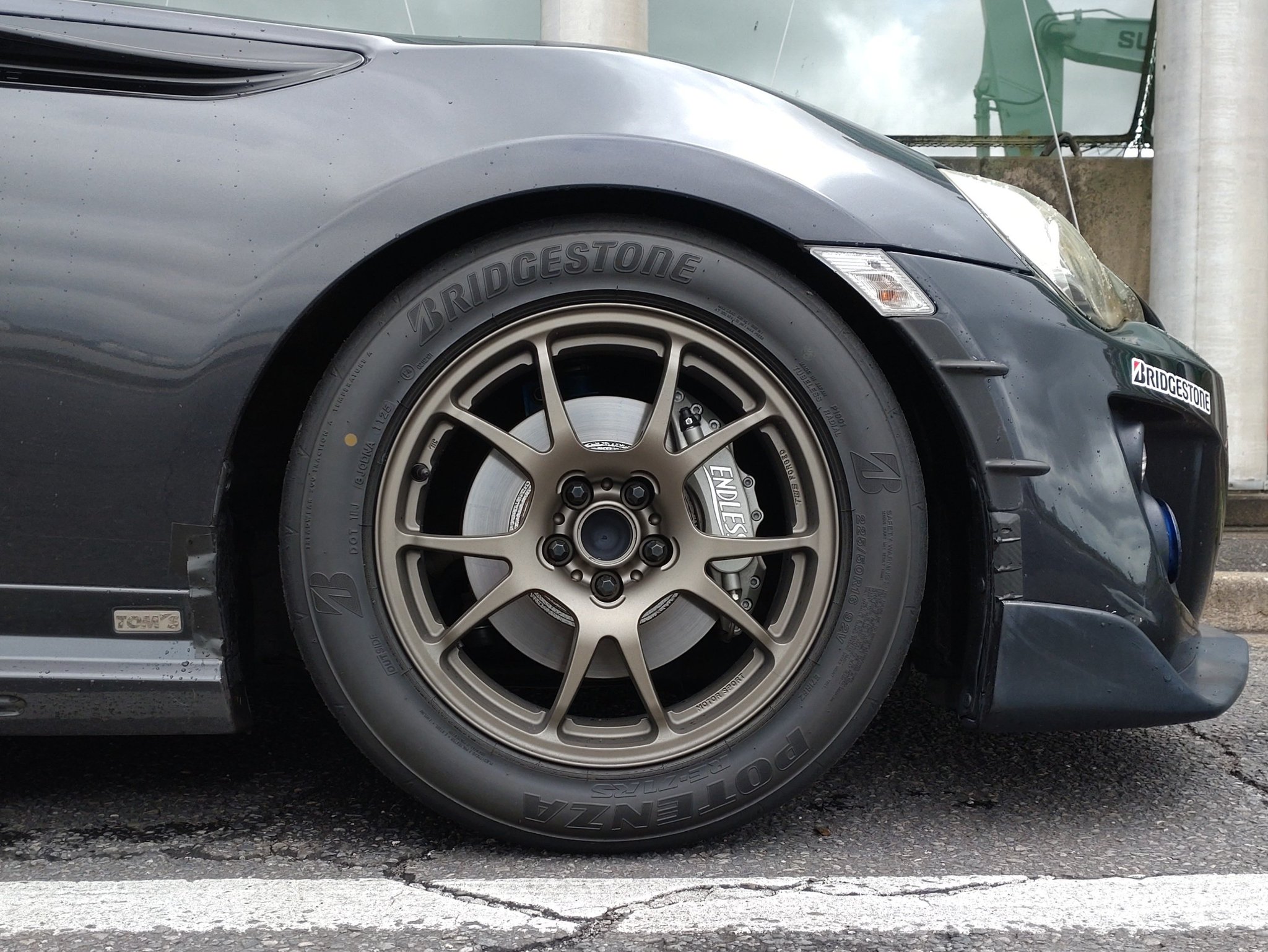 TWS T66-F 16 -7J グロスレッド