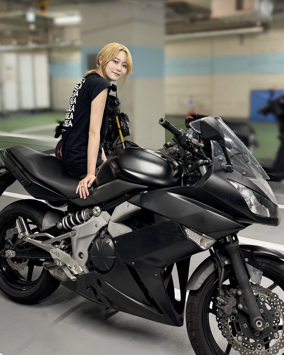 バイク乗り 綾乃 SSP サイン WS ヴァイスシュヴァルツ バイク乗り 綾乃