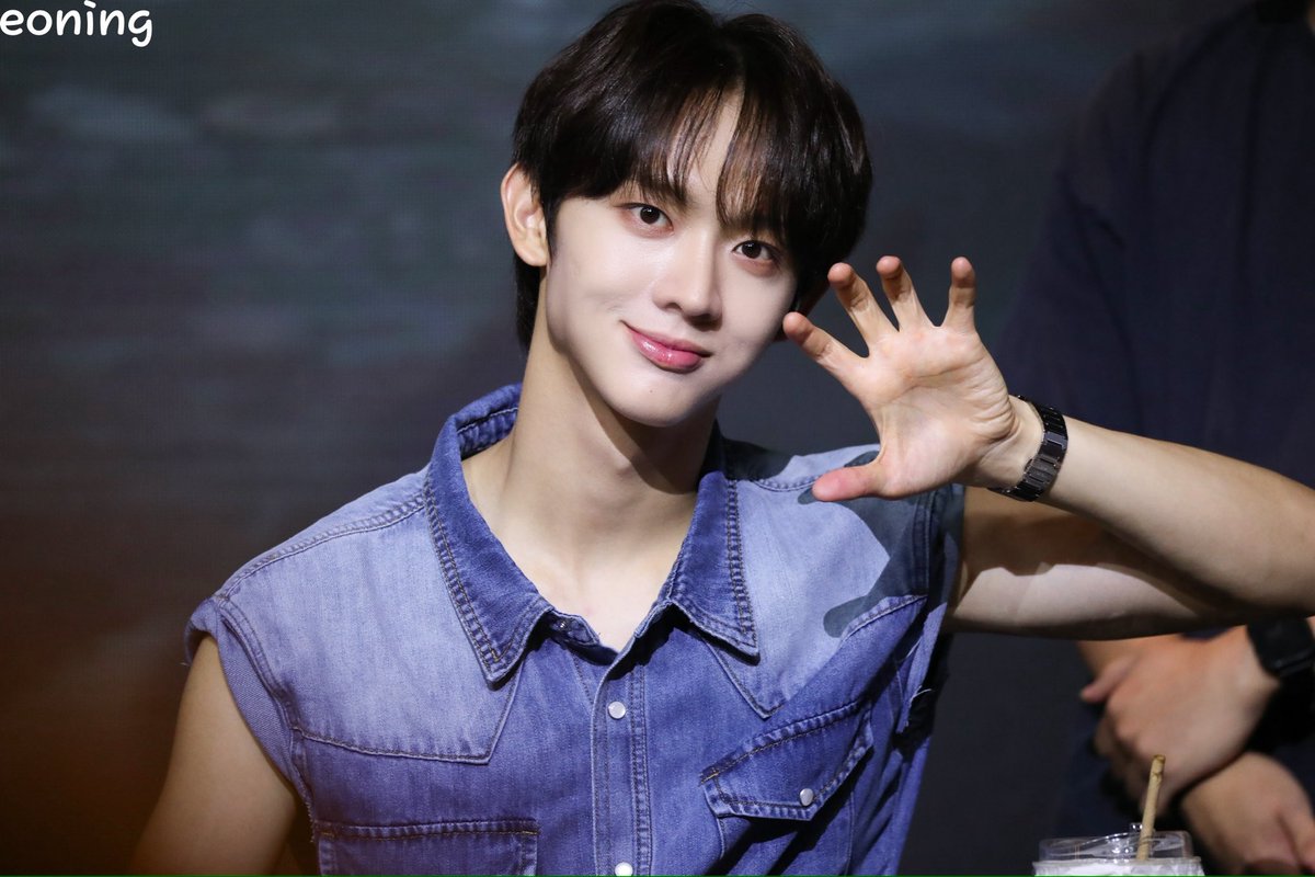 언닝🫧 tweet media