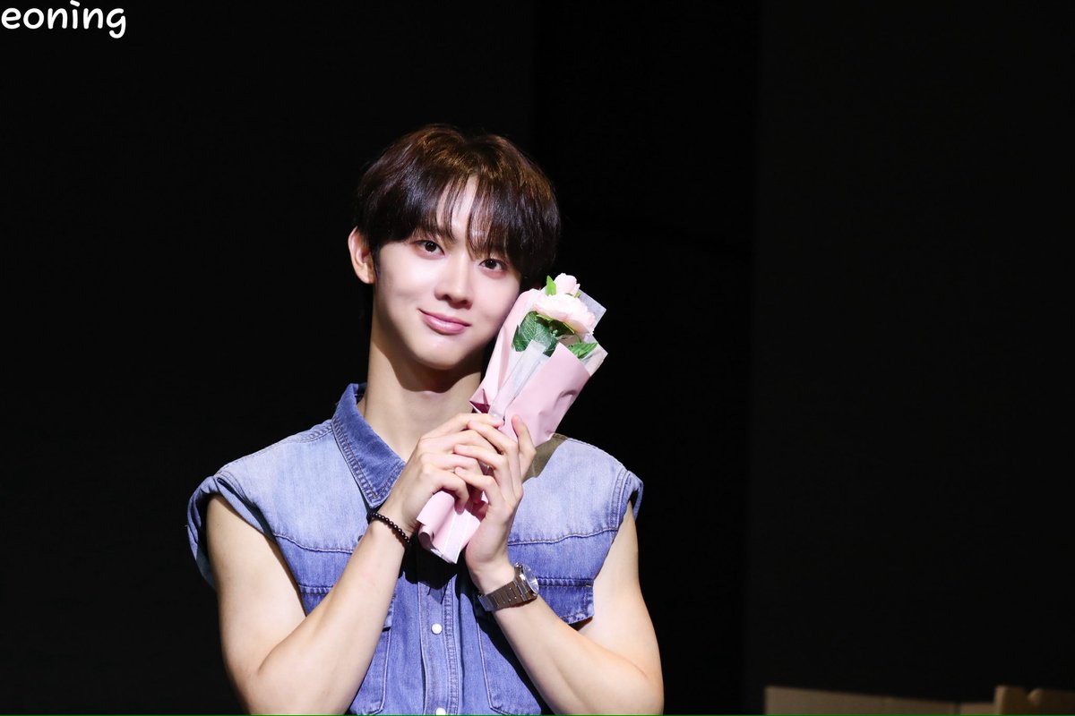 언닝🫧 tweet media