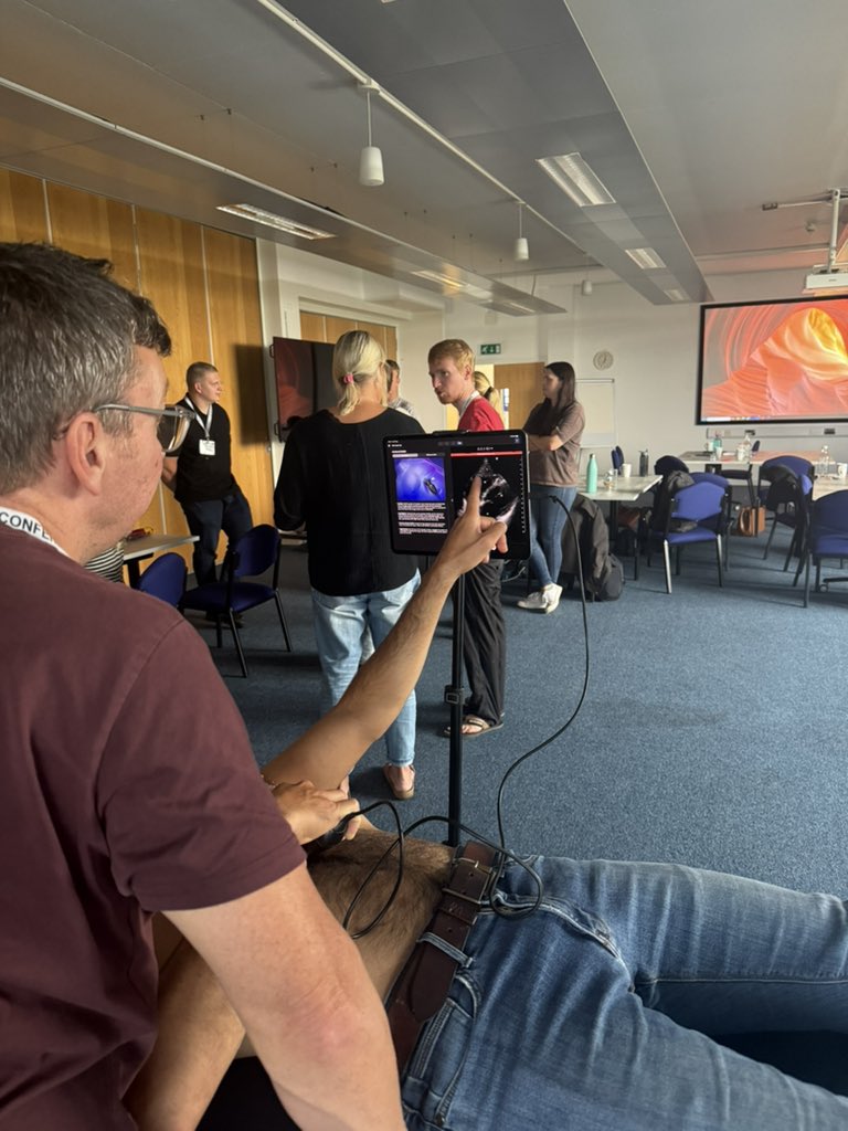 Islaxmcsherry's tweet image. @DevonAirAmb Thankyou for the invitation to talk about Butterfly   🦋 🚁 @ButterflyNetInc fantastic to meet such a fantastic group of clinicians and see #ScanLab for cardiac, #NeedleViz and Biplane in action working on vascular access stations!