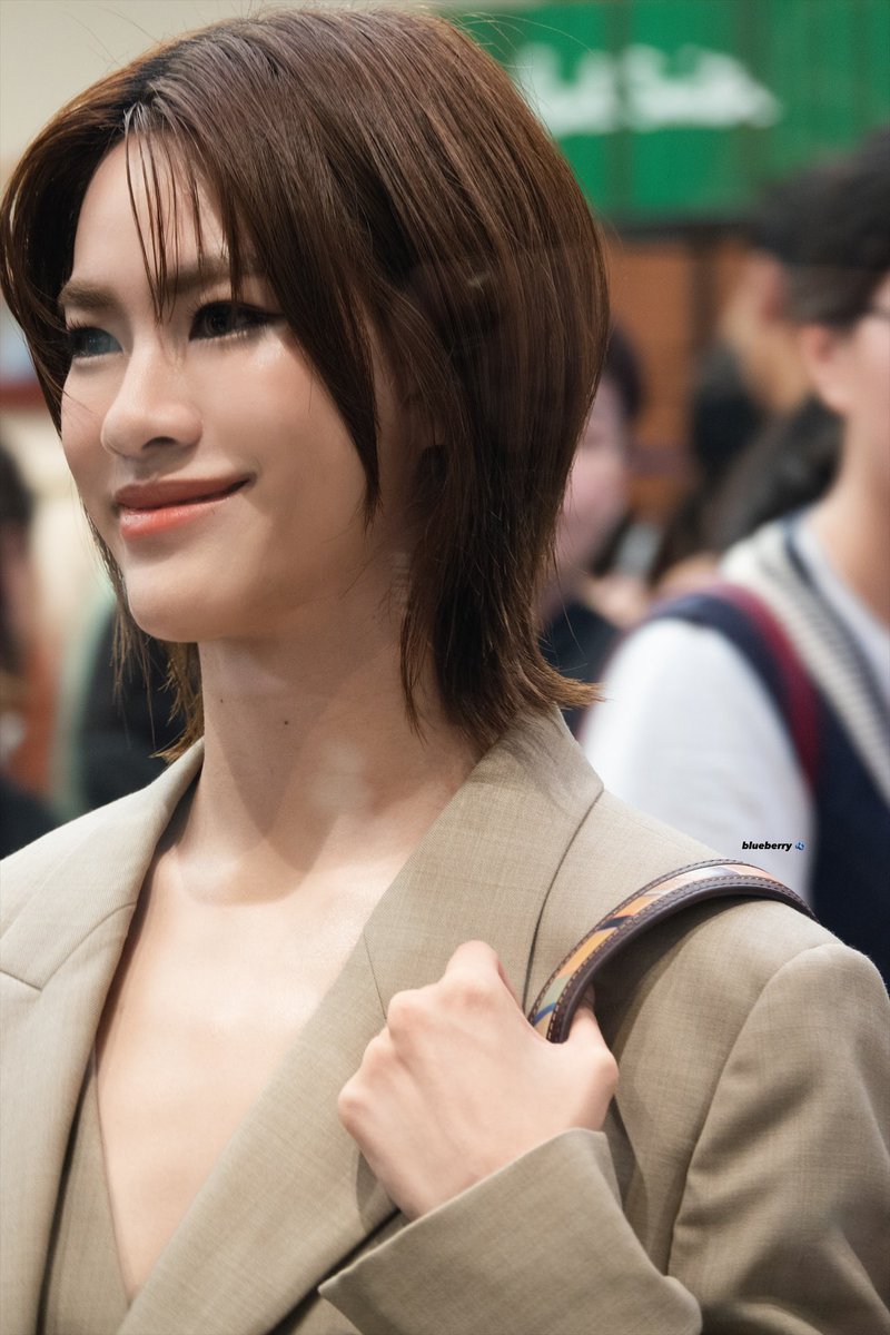 Blueberry_nice's tweet image. THASORN WITH PAUL SMITH
#PaulSmithXEmiThasorn