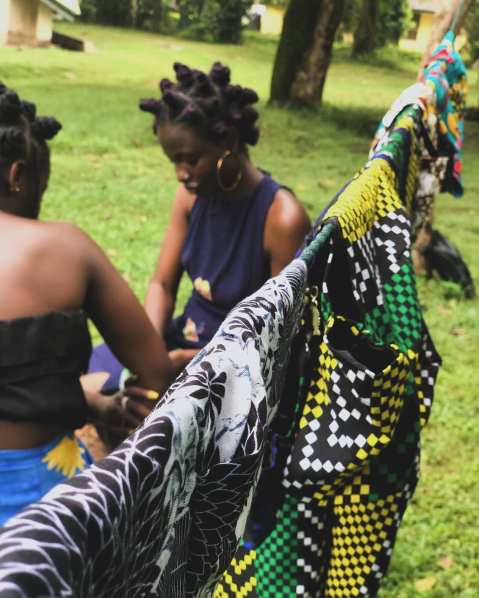 OLUWAFOLABUNMI_'s tweet photo. The Village Chit-Chat Two friends, one village, a lifetime of memories made through the simple act of being together.
With:@SaucyDoucy .
📷:@colphix https://t.co/cpx2x57unN