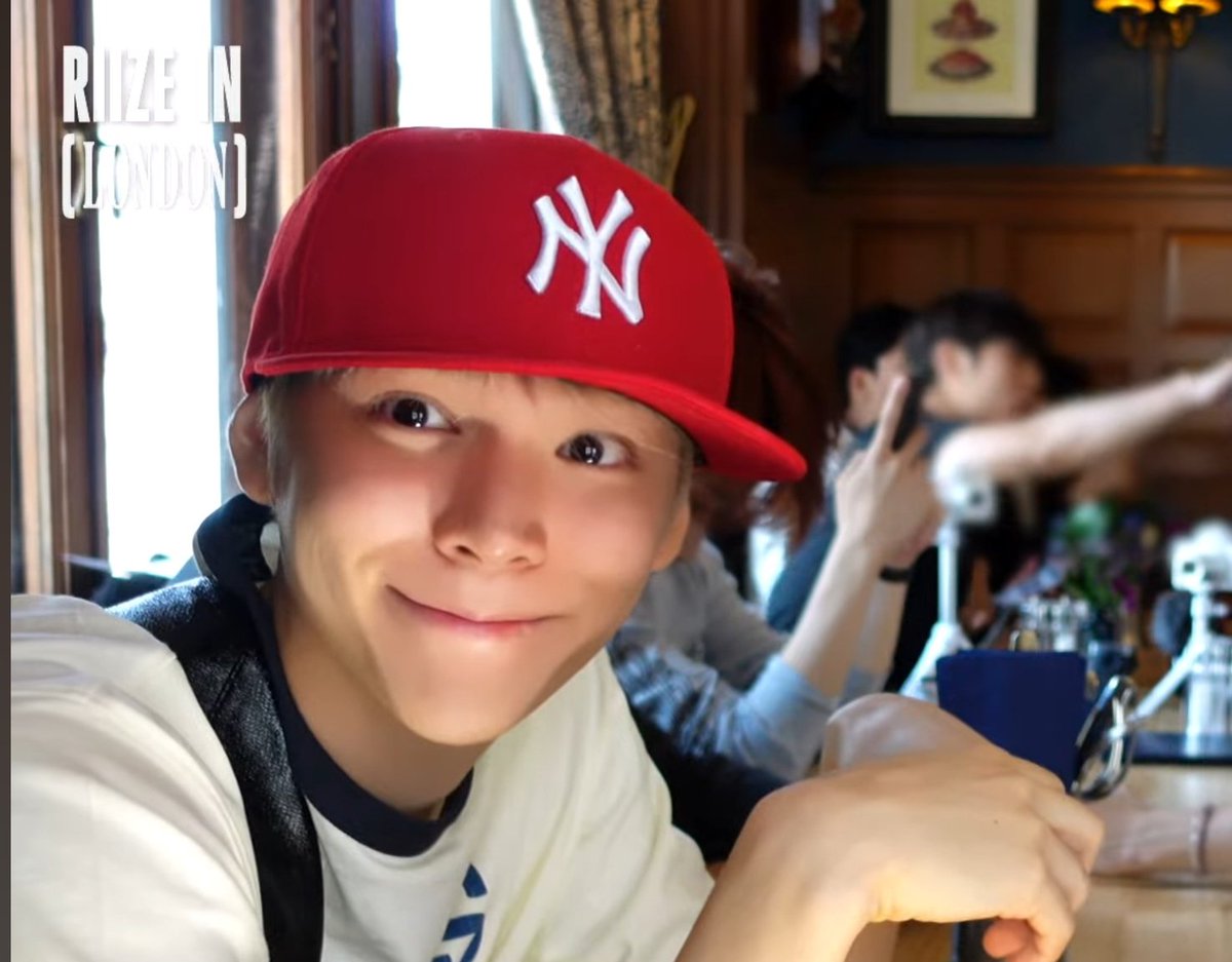 ku_kuu_u's tweet photo. 나는 은석이 젤 웄낌 https://t.co/lCWvkqG0tr