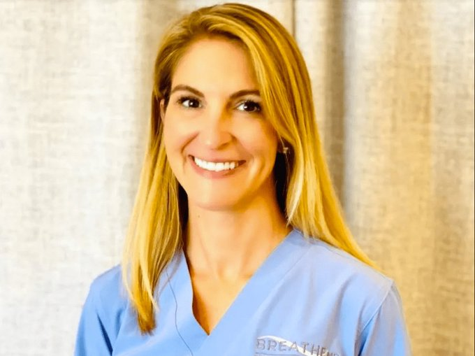 jesus_osorior's tweet photo. Joe Rogan acaba de presentar al médico más censurado de Estados Unidos.

La Dra. Mary Bowden expuso lo que realmente ocurrió durante la COVID-19, y el encubrimiento es más profundo de lo que crees.

Aquí tienes 8 conclusiones impactantes que nunca quisieron que escucharas: 🧵 https://t.co/iO90fBvQ0W
