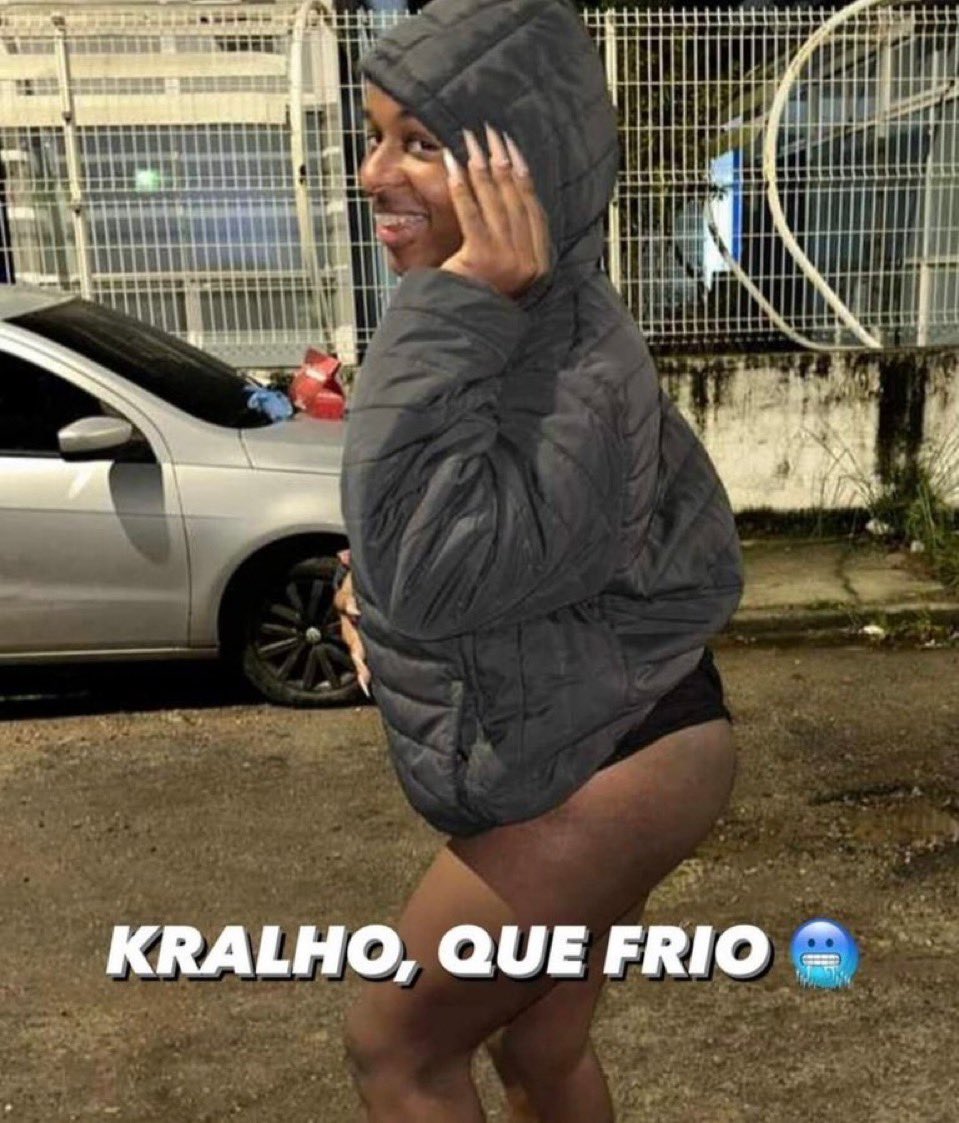mello. (@hssweethabit) on Twitter photo 