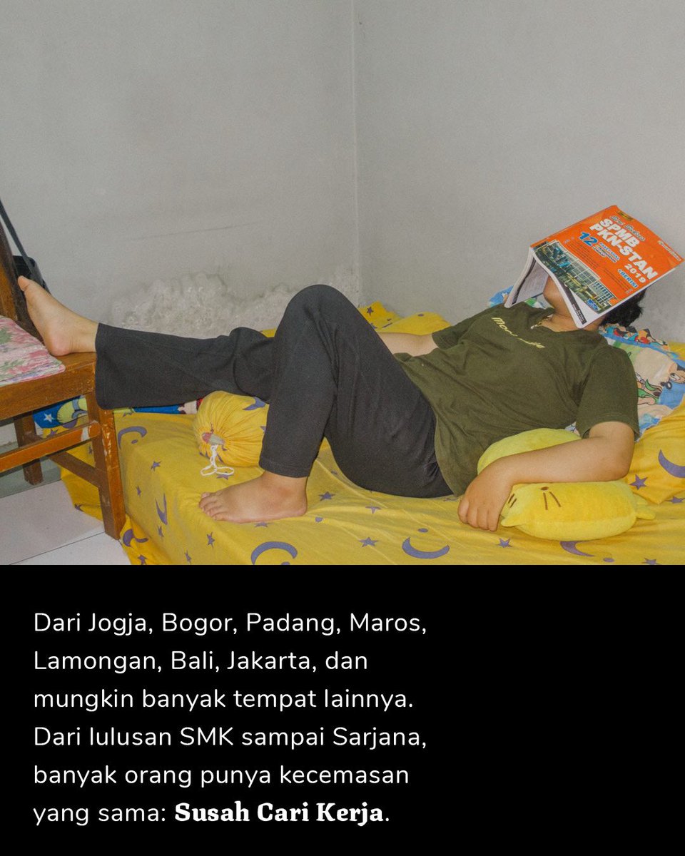 projectm_org's tweet photo. Serial liputan #GenerasiCemas coba merekam di berbagai daerah tentang bagaimana orang berjibaku untuk bisa mendapat pekerjaan. Bahkan pasrah, pekerjaan apapun selama bisa bekerja. 

https://t.co/pTeqLKtDGQ https://t.co/EOAKU0L8MW