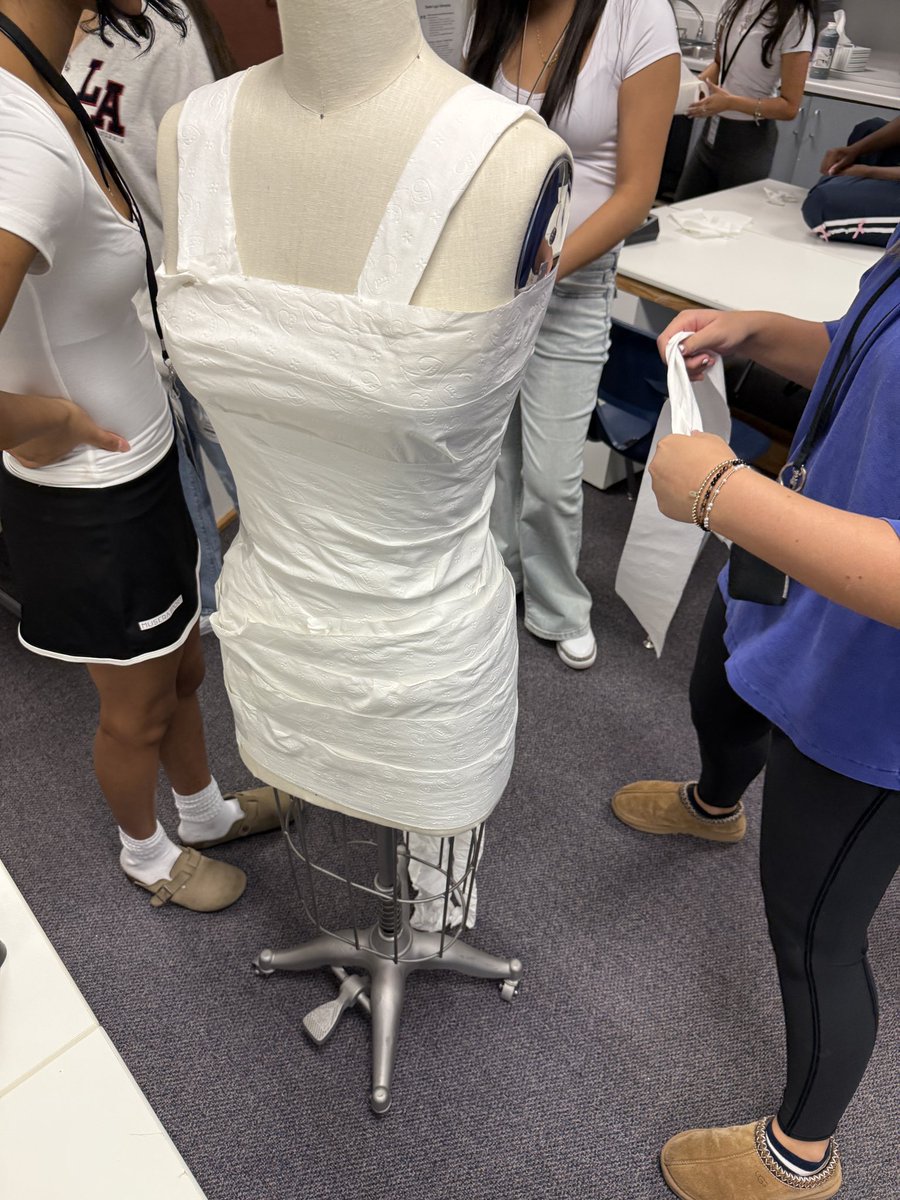 Amy Smith tweet media