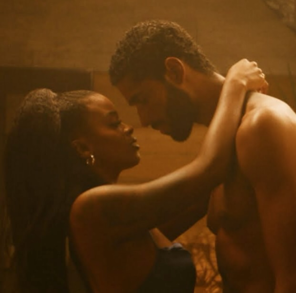 New playlist 69 MODERN SLOW JAMS – 4 hours of sensual, sexy R&amp;B from 2019-2025

🫦 Spotify open.spotify.com/playlist/6VdQv…

❤️‍🔥 Apple music.apple.com/us/playlist/69…

🥵 YouTube youtube.com/playlist?list=…