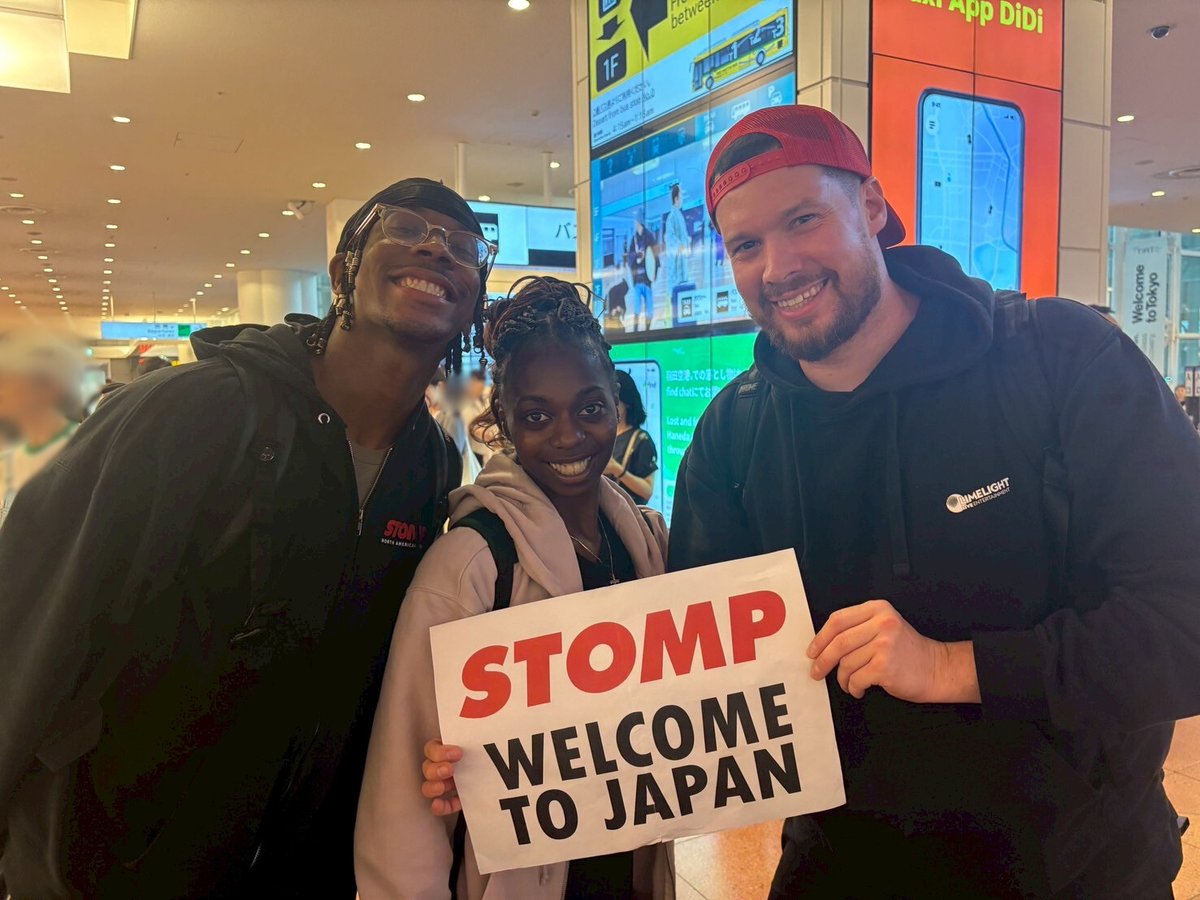 StompJapan's tweet photo. ＼いよいよ明日‼️ #STOMP #ストンプ 来日公演開幕💥／

キャスト12名も来日し、いよいよ明日開幕🔥東京18公演、大阪4公演の合計22公演！100分ノンストップの衝撃のパフォーマンスを是非劇場でご体感ください🔥

🪣公演情報
8/20(水)15:30開演（14:45開場）

🎫当日券
14:45より会場にて当日券を若干枚数販売いたします。
販売席種は当日券売り場にてご確認ください。
各プレイガイドでも開場時間までチケット販売中‼️
https://t.co/a2HqCQ34pO

🧹会場
#東京国際フォーラム ホールC

#stompjapan #stomptour #パーカッション #打楽器 #オフブロードウェイ #体感型パフォーマンス