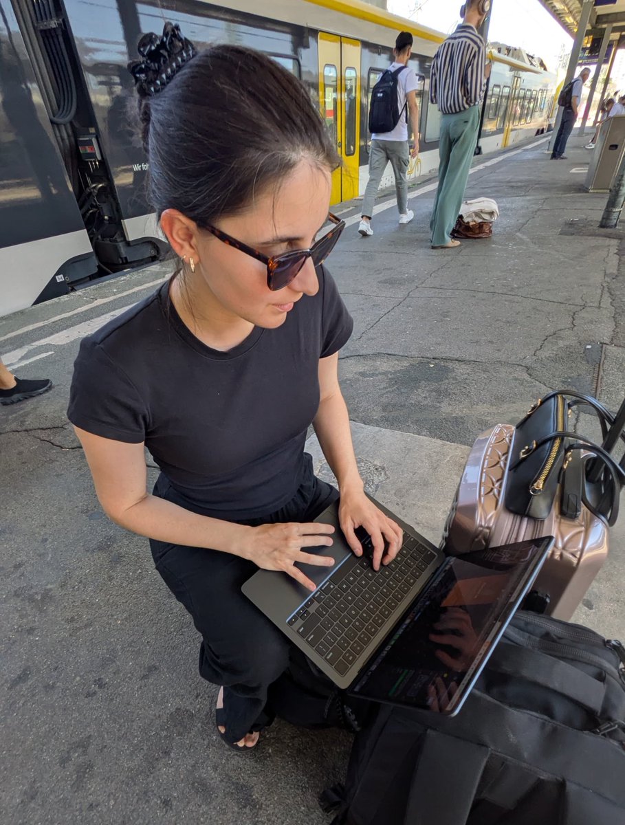 Life of a digital nomad

Client
Hey I have a quick request 

Me
Yeah sure I can do that, what file format did you need?