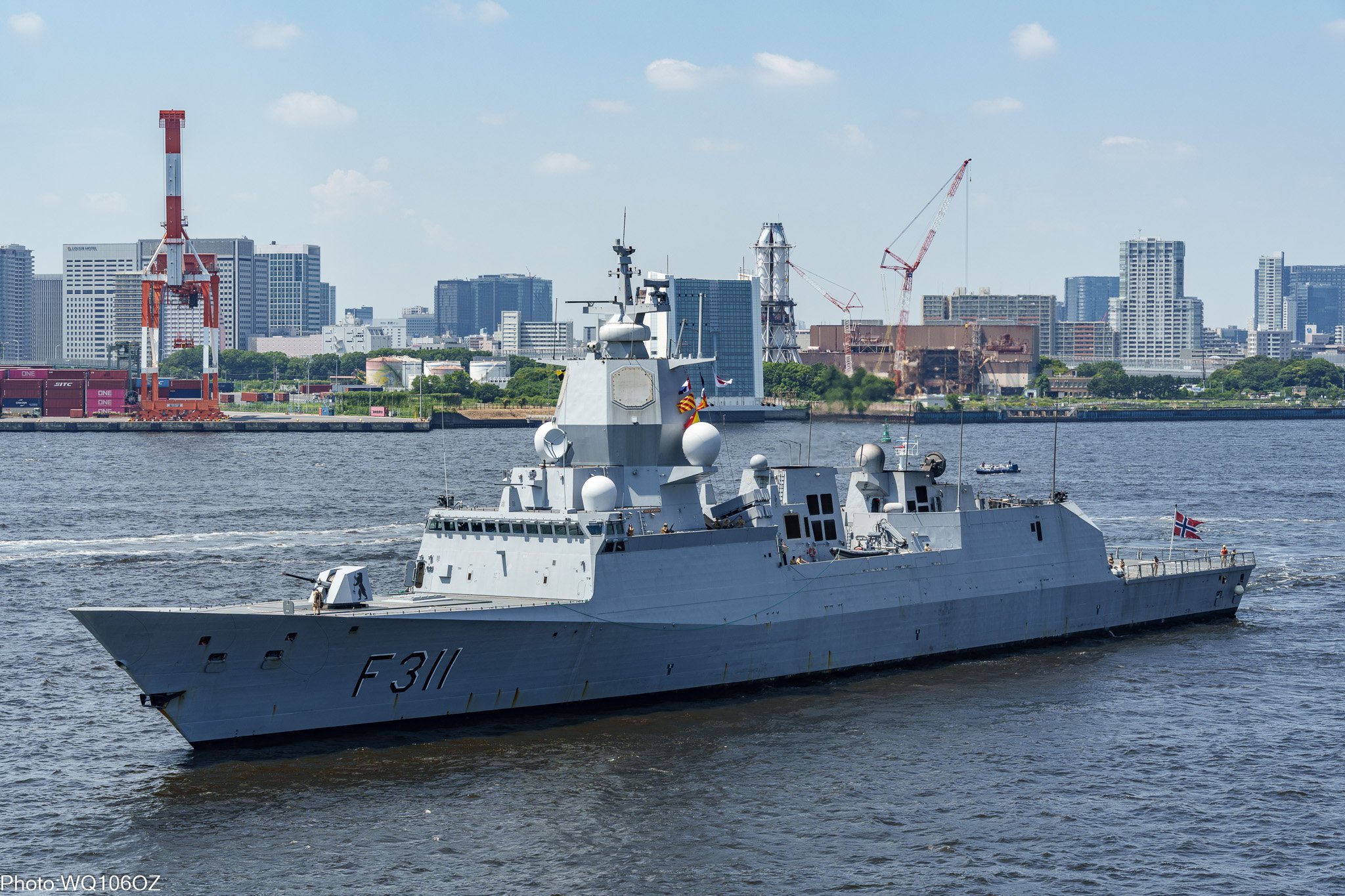 ノルウェー海軍 ロアールアムンセン 乗員用パッチ WQ106OZ on X: 