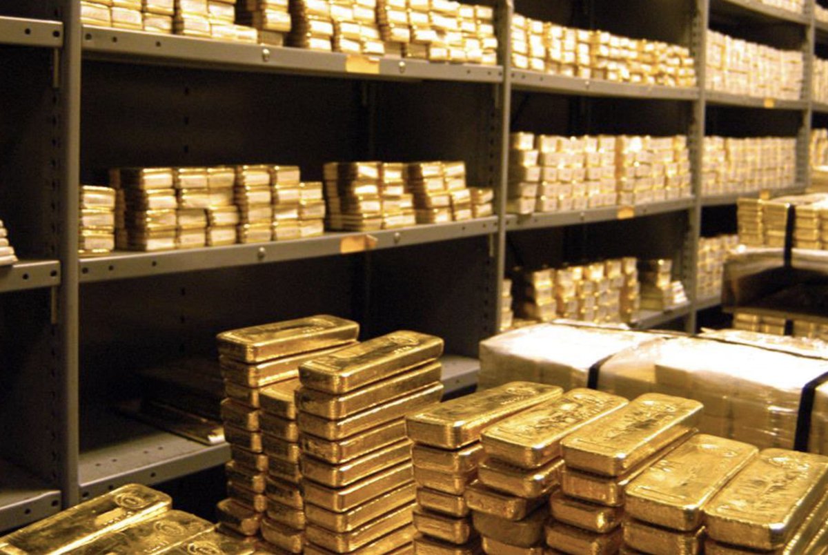 ボリビアの中央銀行は、地元のゴールド24トンを購入し、44トンを貨幣化して30億ドルを生み出しました。 また、海外で保有する19トンのゴールドで準備金を増強しています。  各国は経済の生命線としてゴールドに回帰しています。 お金...