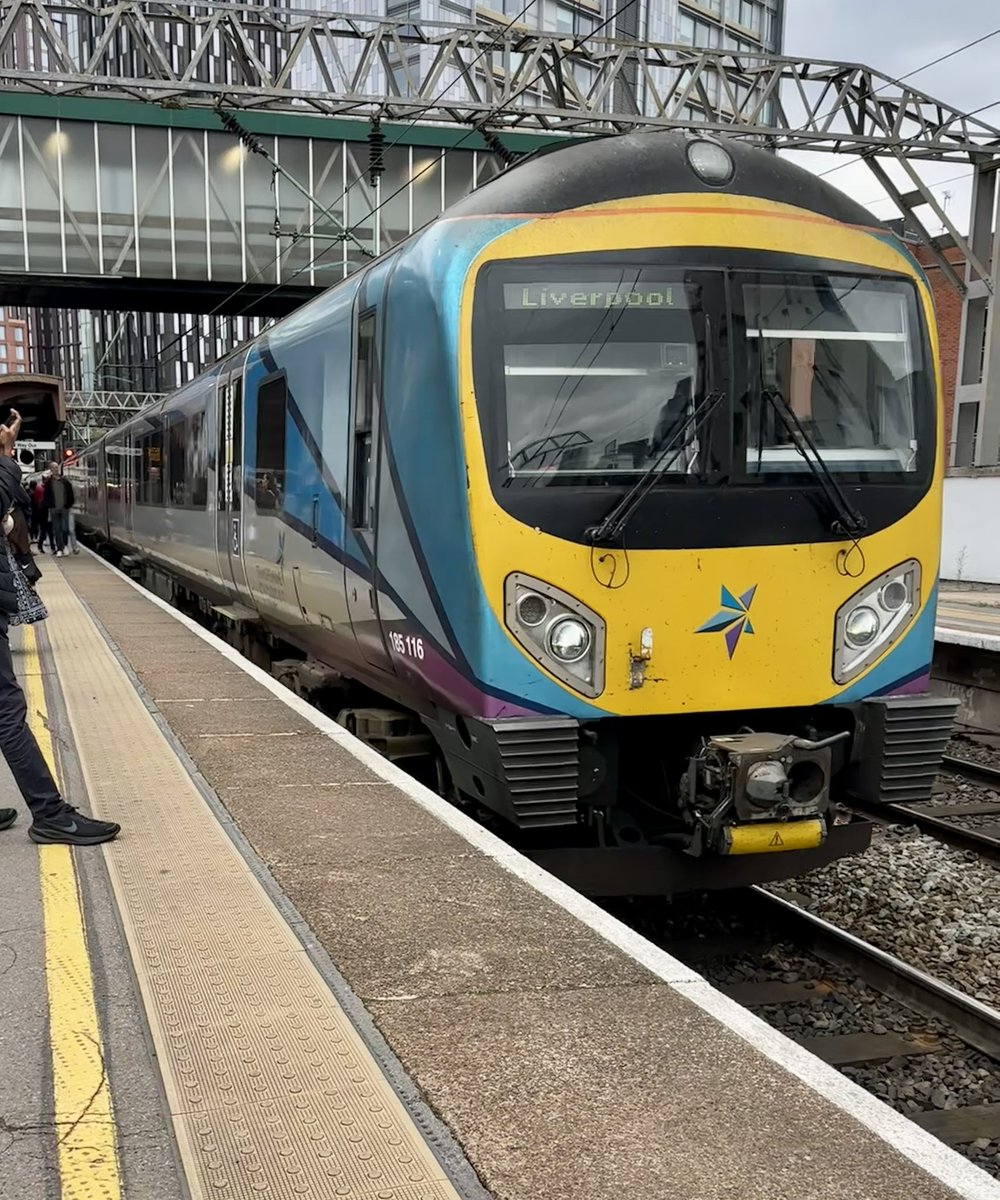 shellienic's tweet image. We had a little train trip out to Manchester this afternoon, a different route for each journey - because you know, why not? Got a glimpse of a @GBRailfreight #Class69 Travelled on @merseyrail #class777 @northernassist #Class331 &amp;amp; #Class195 &amp;amp; @TPExpressTrains #Class185 not a bad