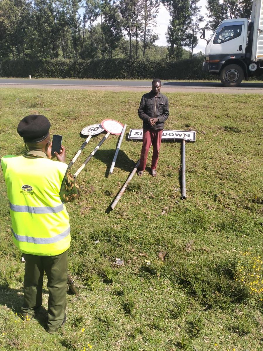 Kenya National Highways Authority (KeNHA) tweet media