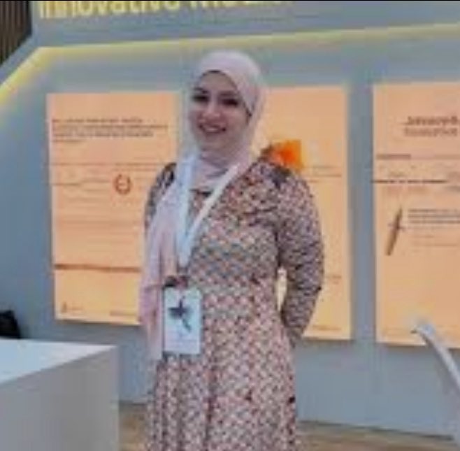 لم اكن في يوم ما طائفي او قبلي او قومي او مناطقي ، كنت ولا أزال انتمي للإنسان وللإنسانية فقط . 
اليوم أعلنها بكل صراحة وقوة اليوم اعلن اني سأكون قبلي ، نعم أنا انتمي لقبيلة #العزة الكريمة بشيوخها ورجالها الوطنيين ، فقط الوطنيين المخلصين المحبين ل #العراق 
وبناءا على ما تقدم اعلن