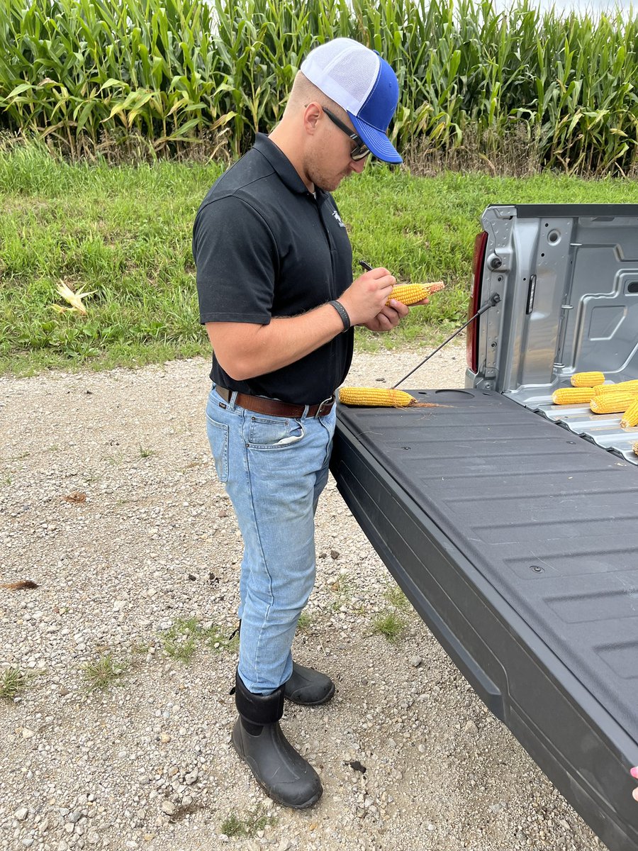 Next stop was in Port Byron, IL #RVCtour25 <a href="/RVCooperative/">River Valley Cooperative</a>