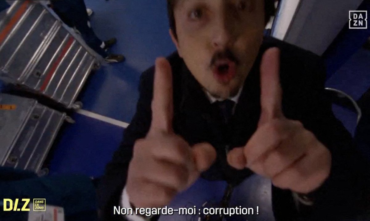 devoirdefoot's tweet image. Quelle club peut s'asseoir à notre table et dire qu'il offre depuis des décennies un plus grand divertissement que celui auquel l'OM nous a habitué.

Même le grand Real avec ses titres et ses milliards paraît bien fade à côté nous ...

#TeamOM