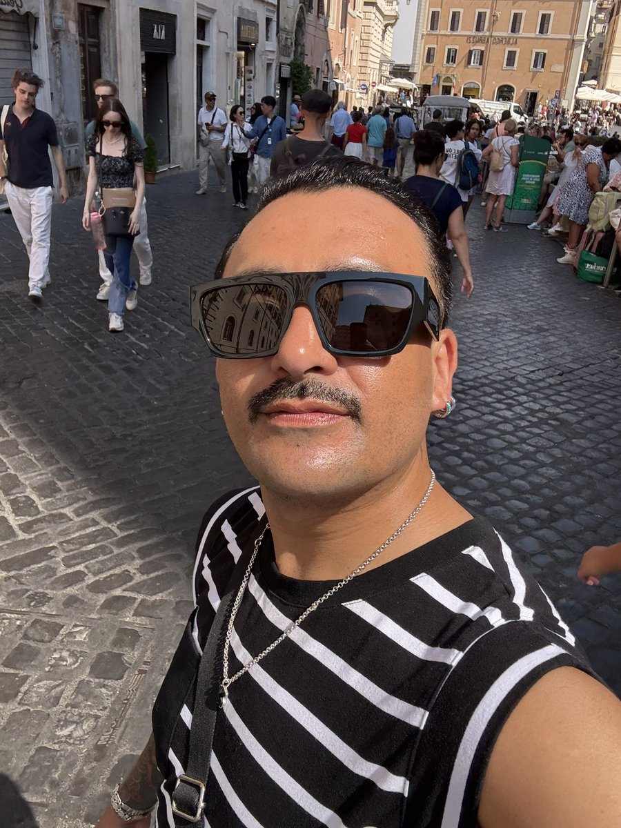 Pues ando Bigoton plebes 🤟🏽🫢 saludos !