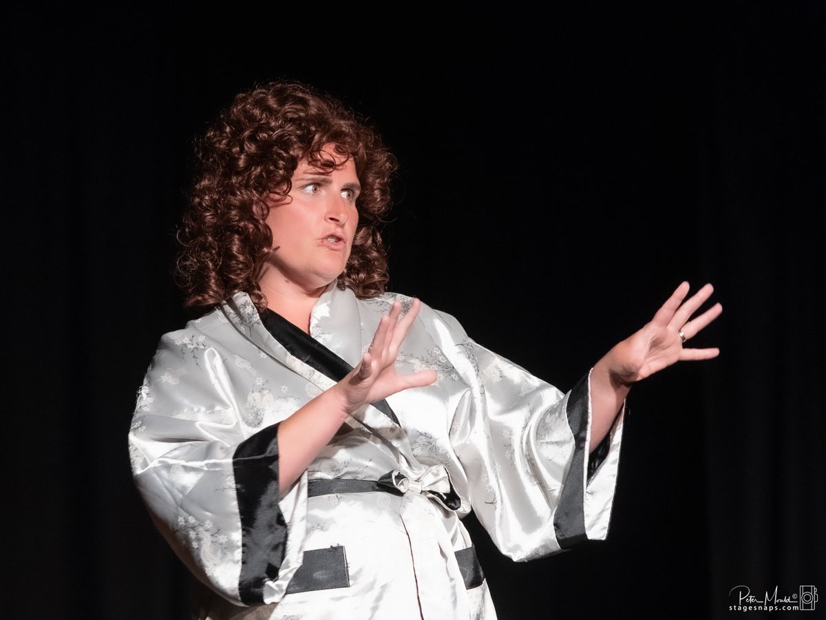 Grove Theatre Eastbourne tweet media