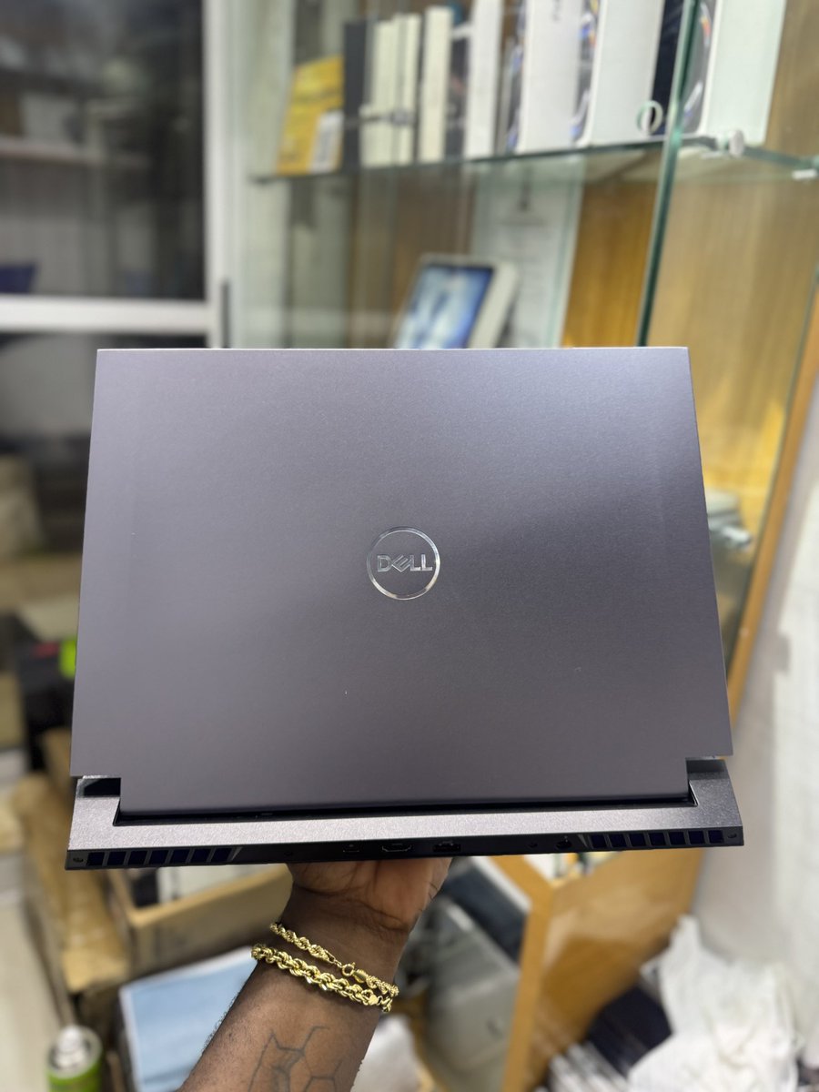 UK USED 
DELL G16 7630
1TB SSD 16GB RAM 
INTEL CORE I9 13th Gen
8GB RTX 4060 NVIDIA GRAPHICS
KEYBOARD LIGHT 
Available for N1,650,000 
Office Address:No 2 Pepple street,Ikeja computer Village 
Call or WhatsApp 08037774591
