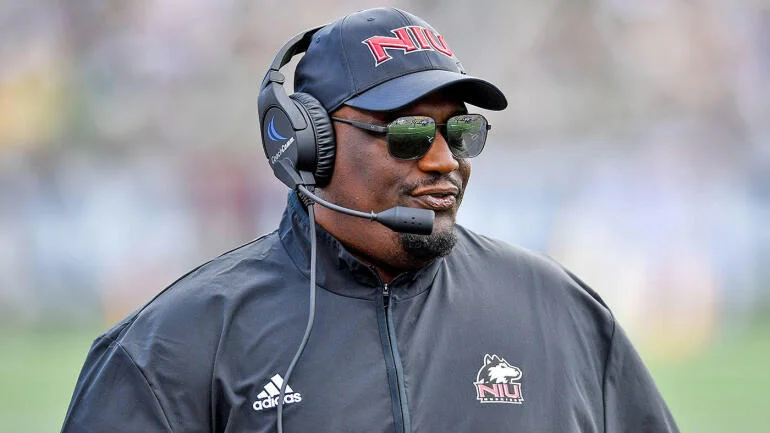 Chris Hummer (@chris_hummer) on Twitter photo Northern Illinois won 8 games last year. After the season ended, 9 of its starters went into the portal.
Talked with <a href="/NIUCoachHammock/">Thomas Hammock</a> about how NIU is surviving (and thriving) in the portal era despite a "Single-A club" NIL budget.
cbssports.com/college-footba… Northern Illinois won 8 games last year. After the season ended, 9 of its starters went into the portal.
Talked with <a href="/NIUCoachHammock/">Thomas Hammock</a> about how NIU is surviving (and thriving) in the portal era despite a "Single-A club" NIL budget.
cbssports.com/college-footba…