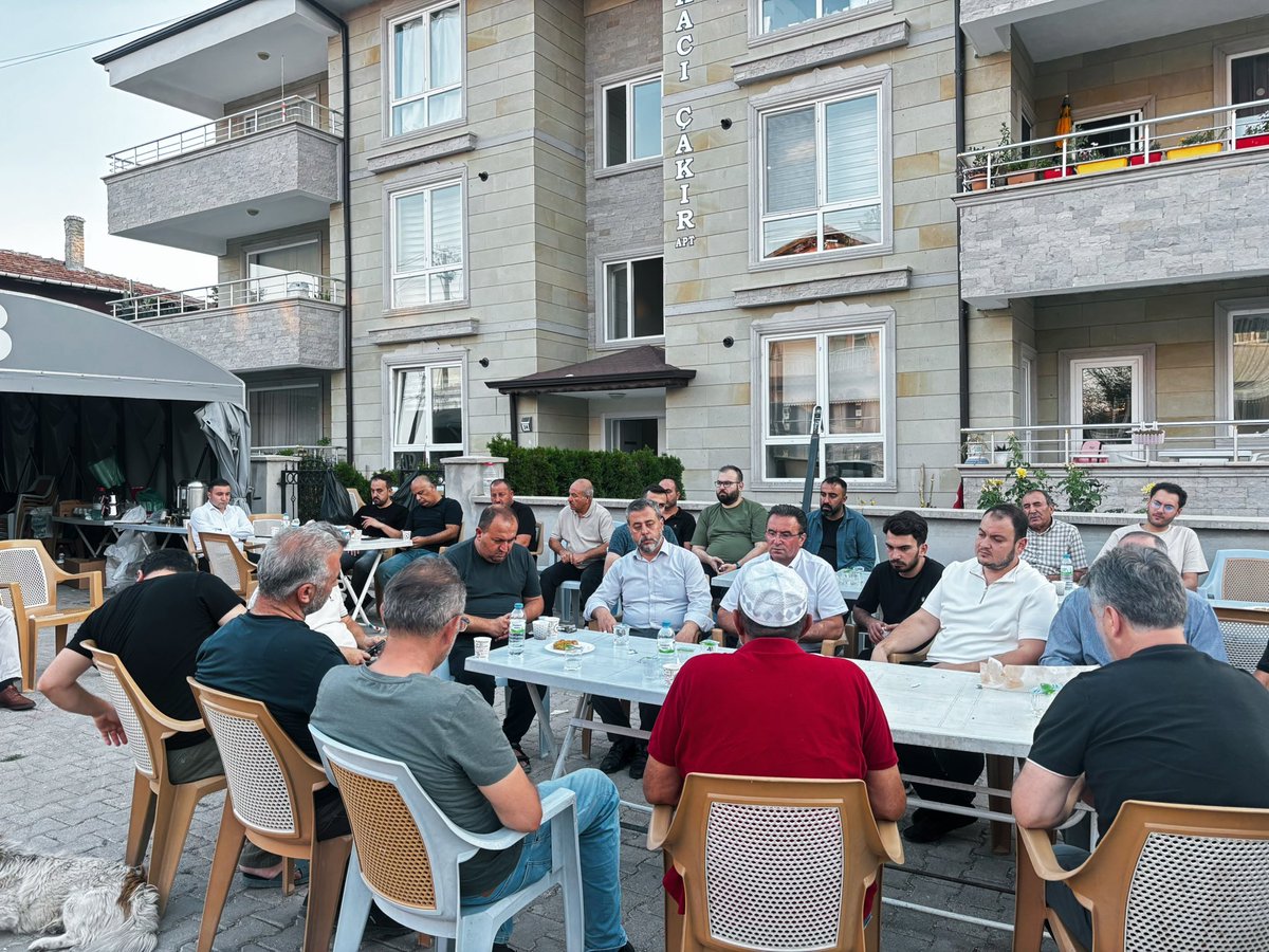 📍Avanos

Nevşehir Halk Bankası Müdürümüz Muhsin Doğrucan’ın kıymetli evladı Mustafa Eren Doğrucan’ın ebediyete irtihali sebebiyle taziyede bulunduk.

Evlat acısının, evlat mateminin tarifi yok; Cenab-ı Hak sabır ve metanet ihsan eylesin.

İl Başkan Yardımcılarımız Suat Yetiş,